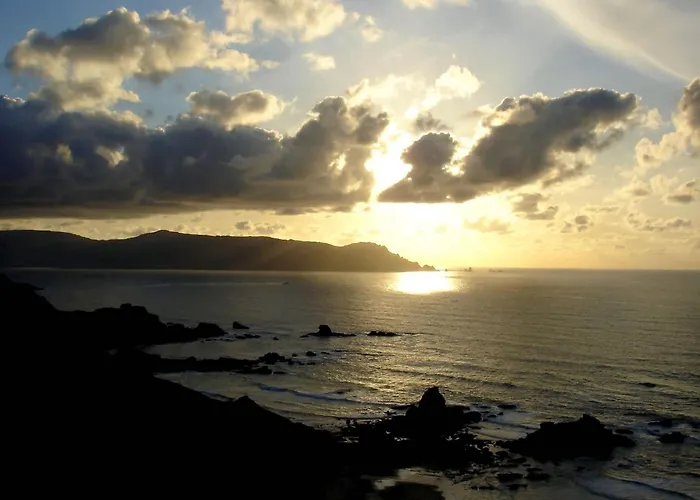 The Cliffs - Galician Blue Views *