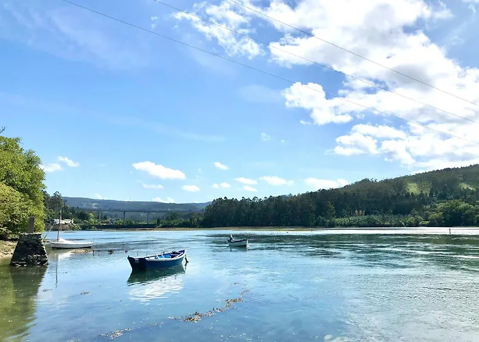 The Cliffs - Galician Blue Views サンタマルタ・デ・オルティゲイラ